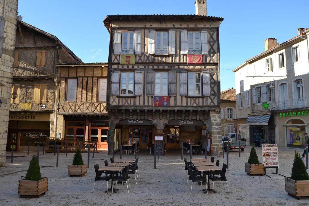 Bed and Breakfast Cafe De France Eauze Exteriér fotografie
